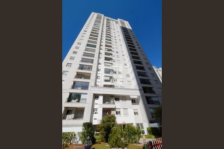 Apartamento à venda com 64m², 2 quartos e 1 vaga Apartamento à venda com 64m², 2 quartos e 1 vagaFachada