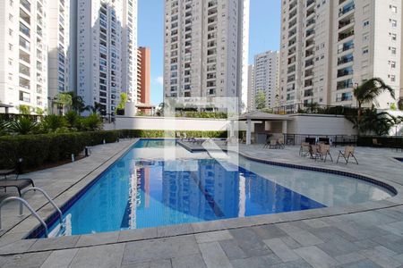 Apartamento à venda com 64m², 2 quartos e 1 vaga Apartamento à venda com 64m², 2 quartos e 1 vagaÁrea comum - Piscina