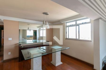 Sala de apartamento à venda com 4 quartos, 128m² em Padre Eustáquio, Belo Horizonte