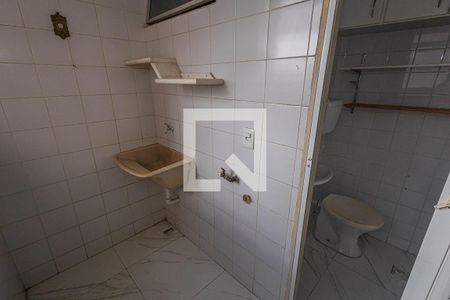 Área de serviço de apartamento para alugar com 3 quartos, 60m² em Jardim Guanabara, Belo Horizonte