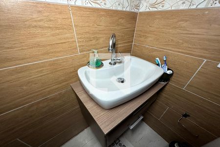 Casa à venda com 150m², 3 quartos e 2 vagasPia do Banheiro