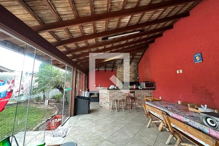 Casa à venda com 150m², 3 quartos e 2 vagasÁrea Externa