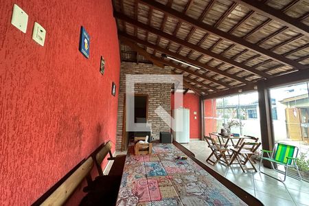 Casa à venda com 150m², 3 quartos e 2 vagasÁrea Externa