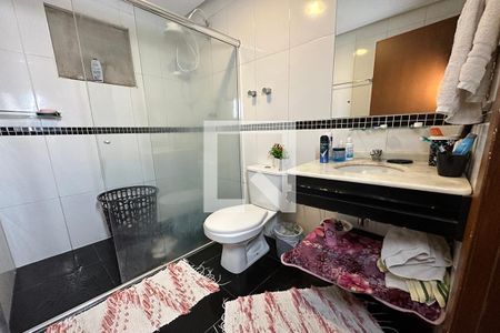 Casa à venda com 150m², 3 quartos e 2 vagasBanheiro 2