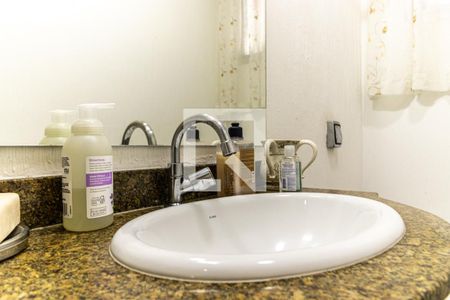 Apartamento à venda com 210m², 3 quartos e 3 vagasLavabo - Torneira