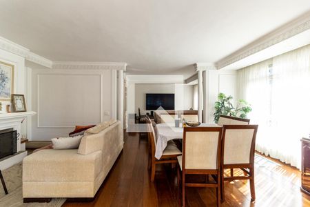 Sala de apartamento à venda com 3 quartos, 210m² em Santa Cecilia, São Paulo