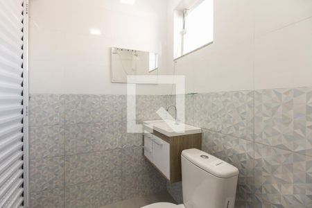 Casa de condomínio à venda com 26m², 1 quarto e sem vagaBanheiro 