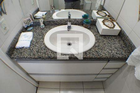 Apartamento à venda com 150m², 3 quartos e 2 vagasBanheiro da Suíte 1