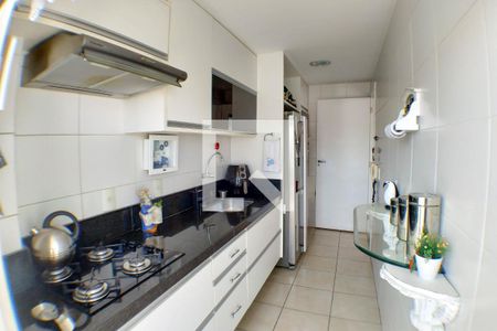 Apartamento à venda com 150m², 3 quartos e 2 vagasCozinha
