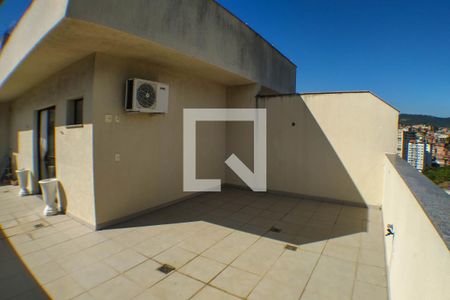 Apartamento à venda com 150m², 3 quartos e 2 vagasCobertura