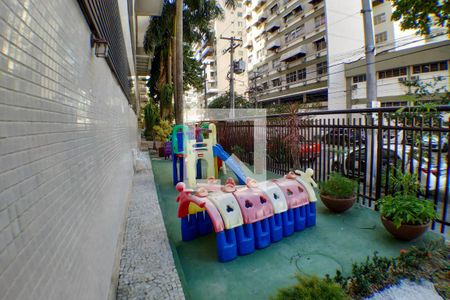 Apartamento à venda com 150m², 3 quartos e 2 vagasparquinho