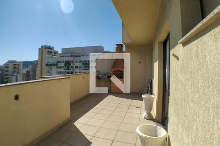 Apartamento à venda com 150m², 3 quartos e 2 vagasCobertura