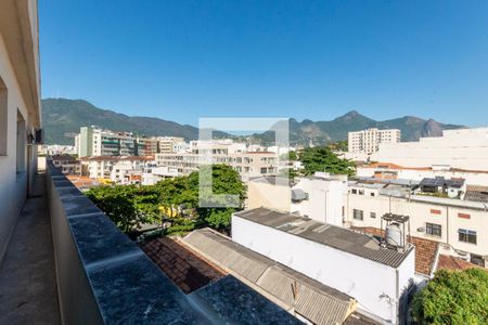 Apartamento à venda com 275m², 3 quartos e sem vagaÁrea de Serviço