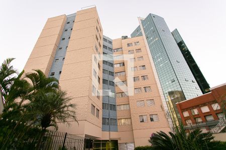Apartamento para alugar com 167m², 3 quartos e 1 vagaFachada