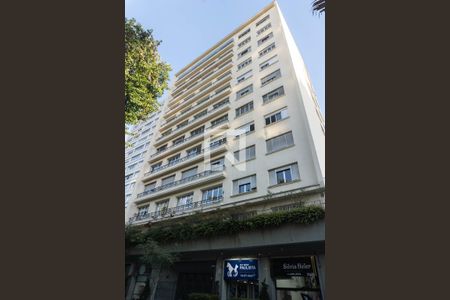 Apartamento à venda com 160m², 4 quartos e 1 vaga Apartamento à venda com 160m², 4 quartos e 1 vagaFachada