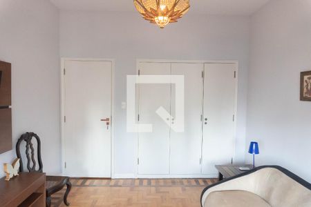 Apartamento à venda com 160m², 4 quartos e 1 vaga Apartamento à venda com 160m², 4 quartos e 1 vagaQuarto 1