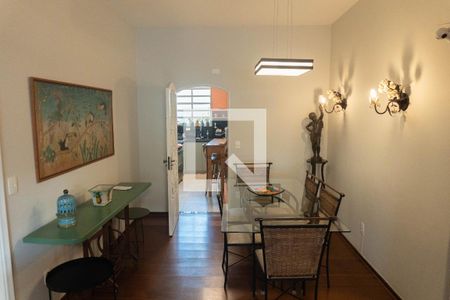 Apartamento à venda com 160m², 4 quartos e 1 vaga Apartamento à venda com 160m², 4 quartos e 1 vagaSala de Jantar