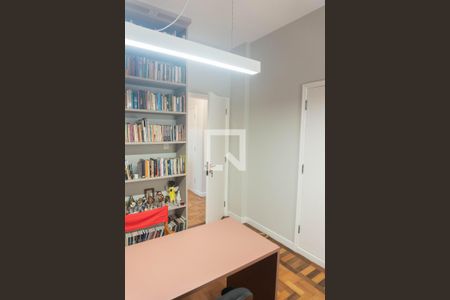Apartamento à venda com 160m², 4 quartos e 1 vaga Apartamento à venda com 160m², 4 quartos e 1 vagaQuarto 3