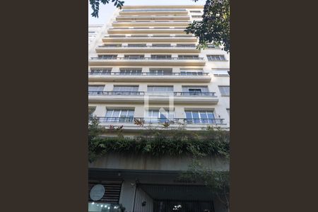 Apartamento à venda com 160m², 4 quartos e 1 vaga Apartamento à venda com 160m², 4 quartos e 1 vagaFachada