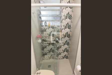 Apartamento à venda com 160m², 4 quartos e 1 vaga Apartamento à venda com 160m², 4 quartos e 1 vagaBanheiro 2