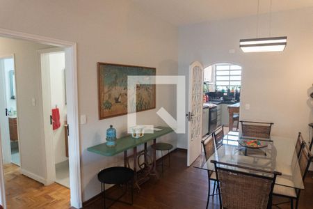 Apartamento à venda com 160m², 4 quartos e 1 vaga Apartamento à venda com 160m², 4 quartos e 1 vagaSala de Jantar