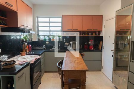 Apartamento à venda com 160m², 4 quartos e 1 vaga Apartamento à venda com 160m², 4 quartos e 1 vagaCozinha