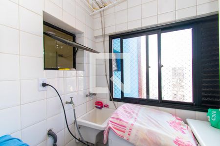 Apartamento à venda com 70m², 3 quartos e 1 vagaÁrea de Serviço