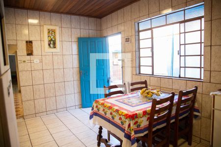 Casa à venda com 250m², 2 quartos e 3 vagasCozinha