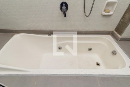 Apartamento à venda com 75m², 1 quarto e sem vagaBanheiro