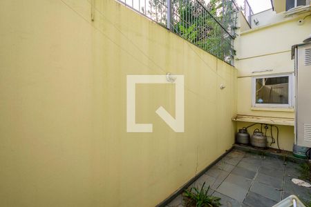 Casa à venda com 290m², 3 quartos e 2 vagas Casa à venda com 290m², 3 quartos e 2 vagasQuintal