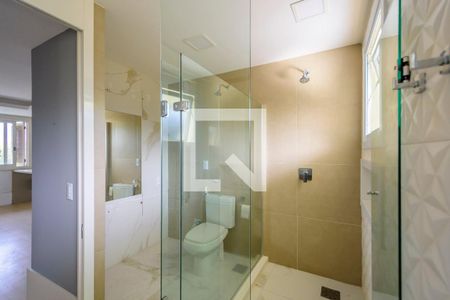 Casa à venda com 290m², 3 quartos e 2 vagas Casa à venda com 290m², 3 quartos e 2 vagasBanheiro da Suíte