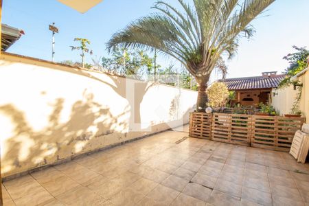 Casa à venda com 300m², 4 quartos e 4 vagasQuintal