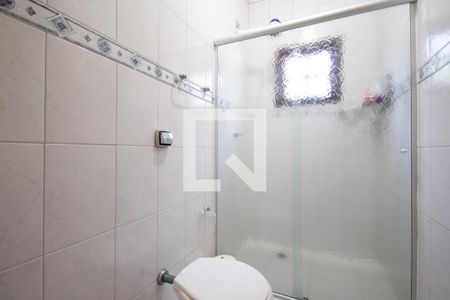 Casa à venda com 300m², 4 quartos e 4 vagasBanheiro 3