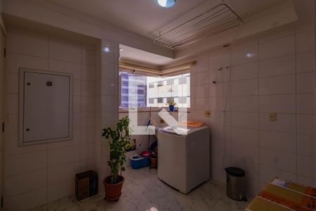 Apartamento à venda com 150m², 3 quartos e 4 vagasCozinha