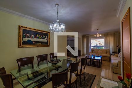 Sala de apartamento à venda com 3 quartos, 150m² em Jardim Prudência, São Paulo