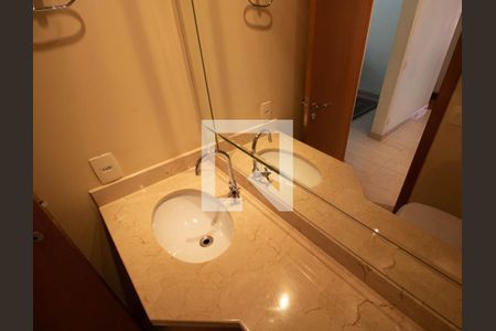 Apartamento à venda com 150m², 3 quartos e 4 vagasBanheiro