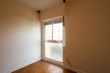 Quarto de kitnet/studio para alugar com 1 quarto, 38m² em Sumarezinho, São Paulo