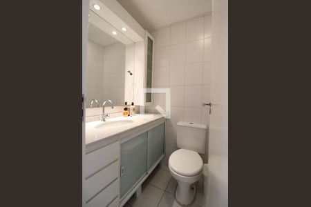 Apartamento à venda com 63m², 2 quartos e 1 vagaBanheiro da suíte