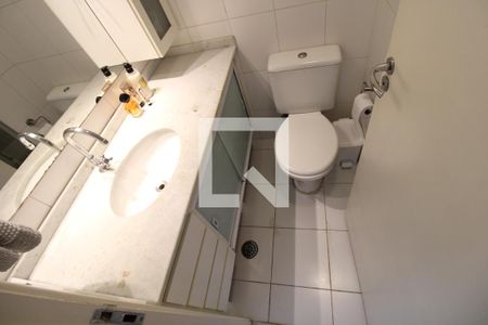 Apartamento à venda com 63m², 2 quartos e 1 vagaBanheiro da suíte 