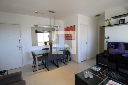 Apartamento à venda com 63m², 2 quartos e 1 vagaSala 