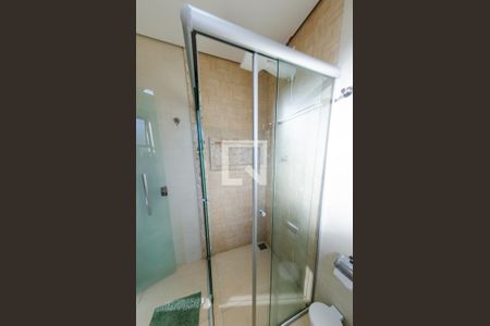 Banheiro de kitnet/studio para alugar com 1 quarto, 30m² em Minas Brasil, Belo Horizonte