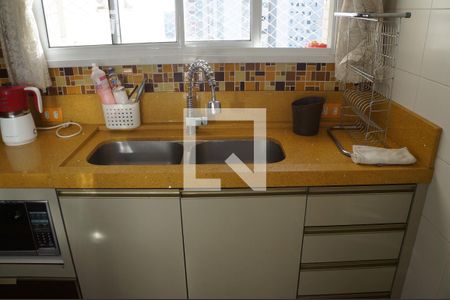 Apartamento para alugar com 114m², 2 quartos e 2 vagasCozinha