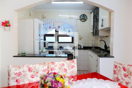 Casa à venda com 384m², 4 quartos e 3 vagas Casa à venda com 384m², 4 quartos e 3 vagasSala de Jantar