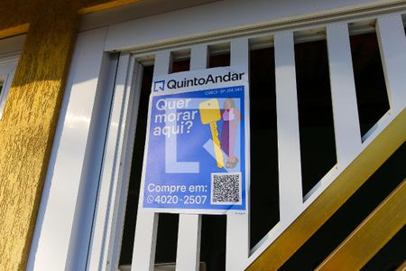 Casa à venda com 384m², 4 quartos e 3 vagas Casa à venda com 384m², 4 quartos e 3 vagasFachada