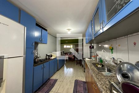 Casa à venda com 160m², 3 quartos e 2 vagasCozinha