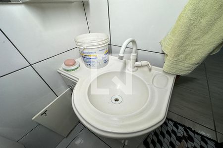 Casa à venda com 160m², 3 quartos e 2 vagasBanheiro