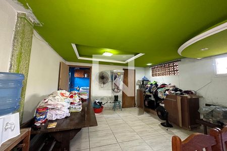 Sala de casa à venda com 3 quartos, 160m² em Rio dos Sinos, São Leopoldo