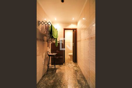 Casa à venda com 128m², 2 quartos e 1 vagaHall