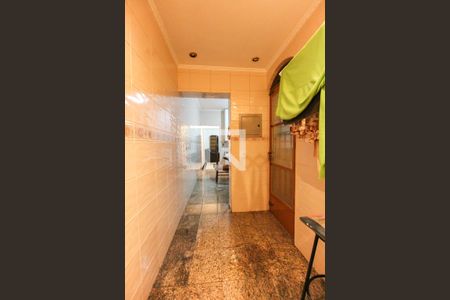 Casa à venda com 128m², 2 quartos e 1 vagaHall