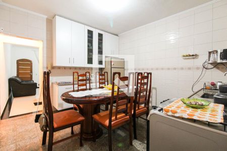 Casa à venda com 128m², 2 quartos e 1 vagaCozinha